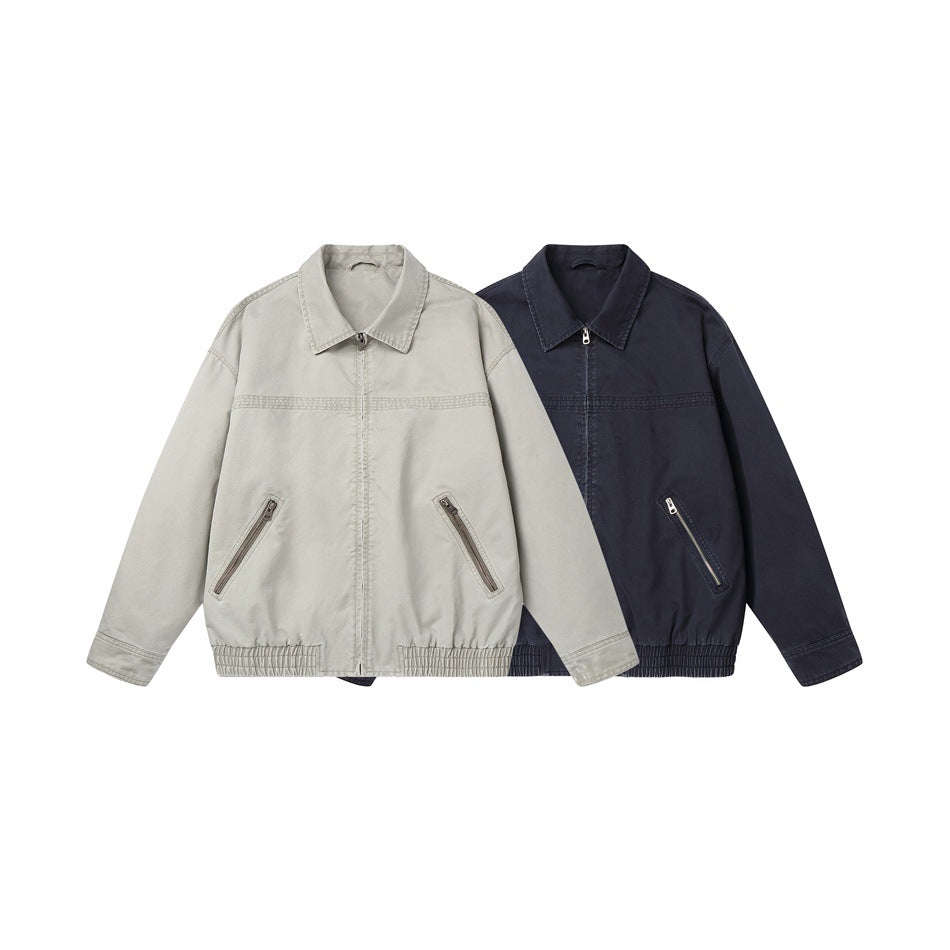 Herren Kurzblouson im Boxy‑Cut aus Canvas mit diagonalen Reißverschlusstaschen und elastischem Saum Drune