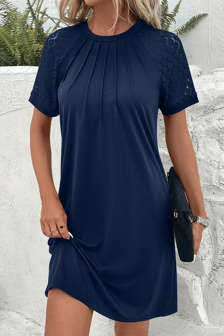 Damen Kurzärmeliges Freizeitkleid mit Faltenoberteil und Spitzeneinsätzen Drune