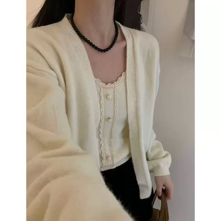 Damen Strickshirt mit romantischem Spitzenbesatz und lässigem Schnitt Drune