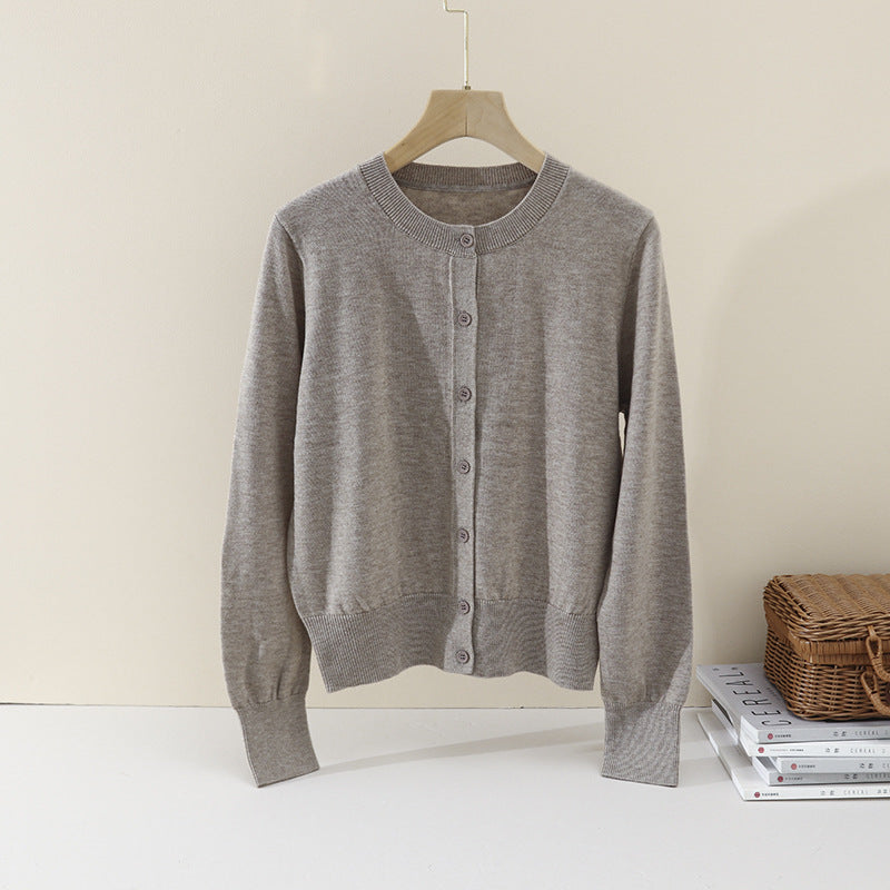 Damen Feiner Rundhals-Feinstrick-Cardigan mit schmaler Silhouette & verlängerten Bündchen Drune