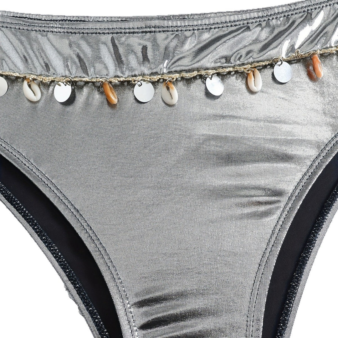 Damen Bandeau-Bikini mit eleganter Glanzoptik und modischen Muscheldetails Drune