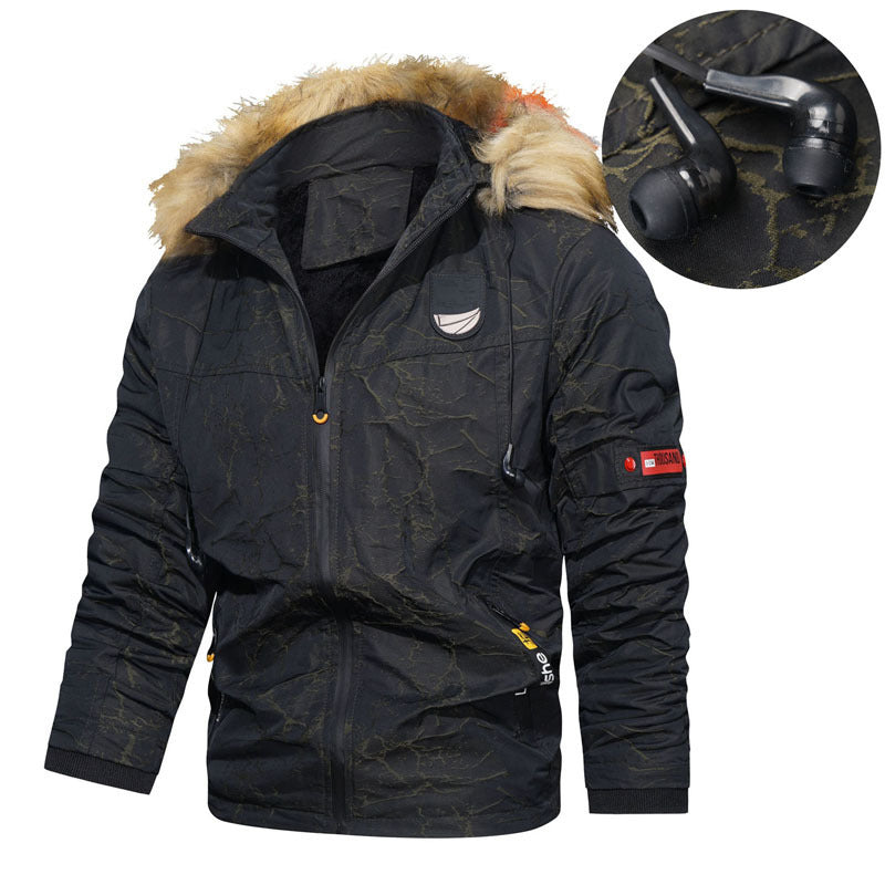 Herren Winterparka mit Kunstfellkapuze, wärmender Thermo-Innenlage und multifunktionalen Taschen Drune