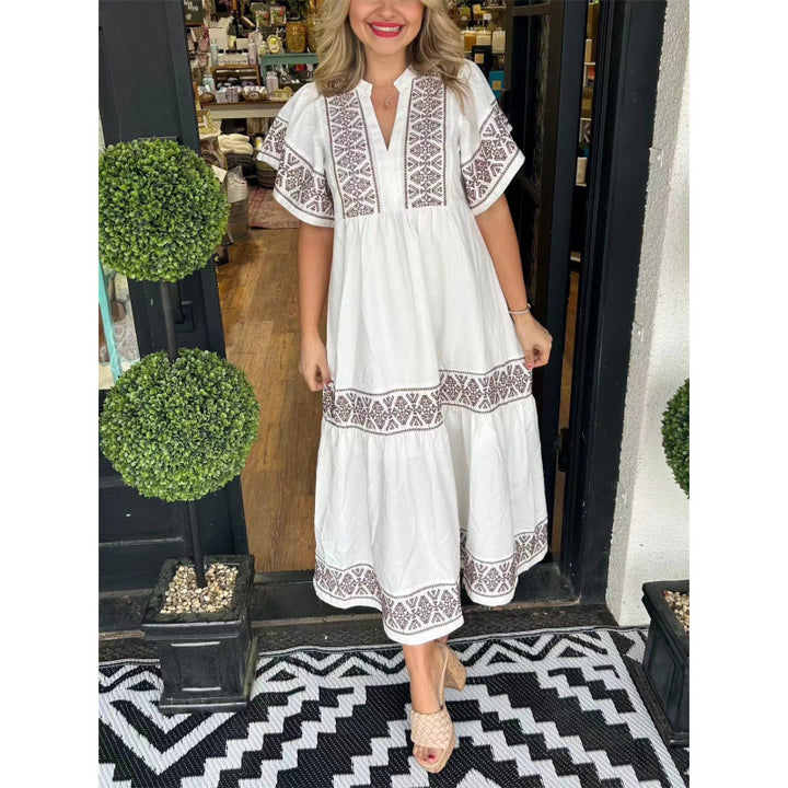 Damen Maxikleid mit raffinierten Stickdetails und ausgestelltem Schnitt Drune