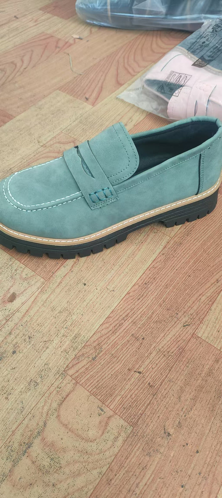 Herren nan robuste Penny-Loafer mit markanter Profilsohle, handwerklicher Ziernaht und gepolstertem Komfortfußbett Drune
