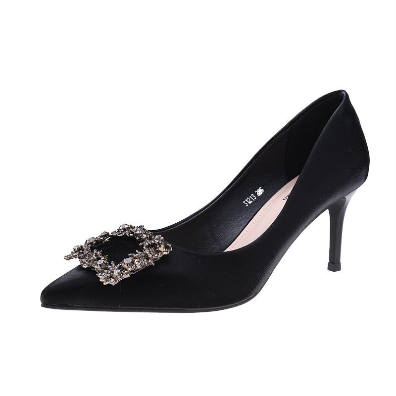 Damen Stiletto-Pumps mit spitzer Zehenpartie und funkelnder Strass-Applikation Drune