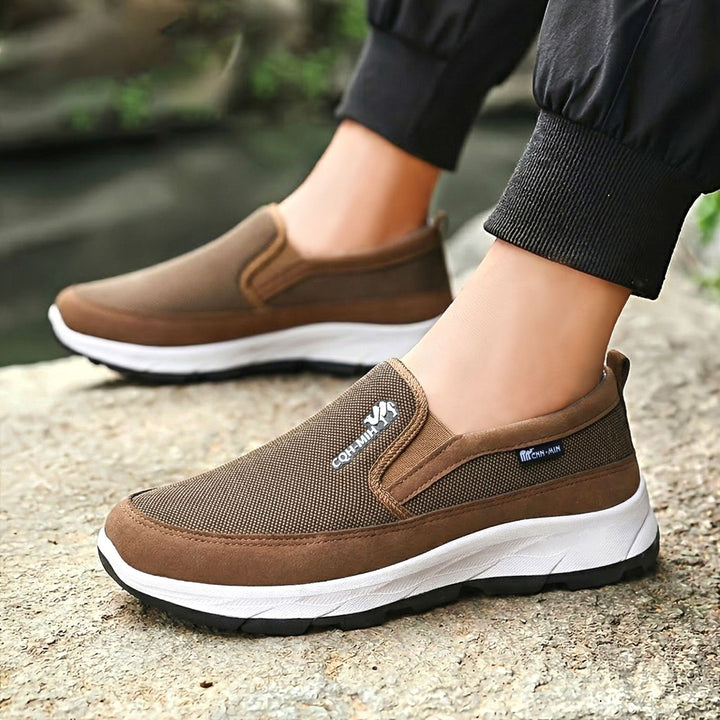 Herren nan gepolsterter Slip-On Komfort-Sneaker mit elastischem Einstieg, stoßdämpfender EVA-Plateausohle und herausnehmbarem Komfortfußbett Drune