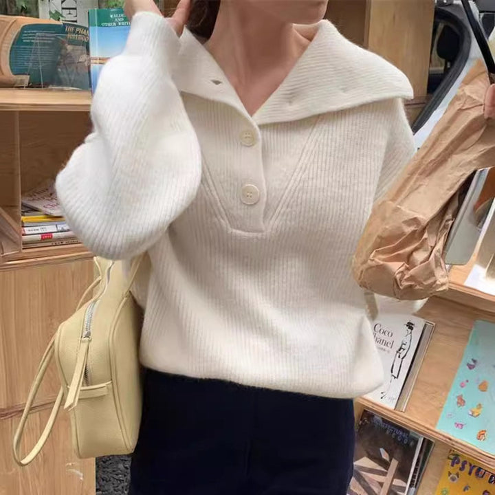 Damen Strickpullover mit knopfverziertem Kragen und feiner Rippstruktur Drune