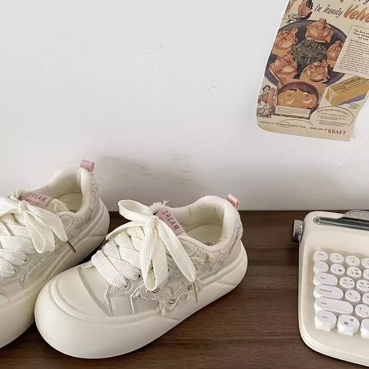 Damen Komfortable Sneaker mit modischen Details und softem Innenfutter Drune