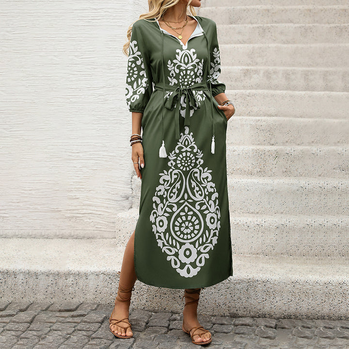 Damen Maxikleid mit Ethno‑Print, V‑Ausschnitt, knöchellanger Schnitt und Bindegürtel Drune