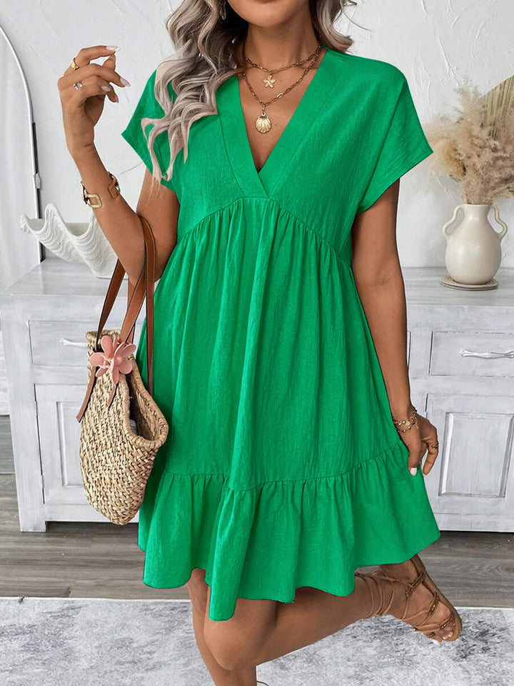 Damen kurzes Sommerkleid mit tiefem V-Ausschnitt und Rüschensaum Drune