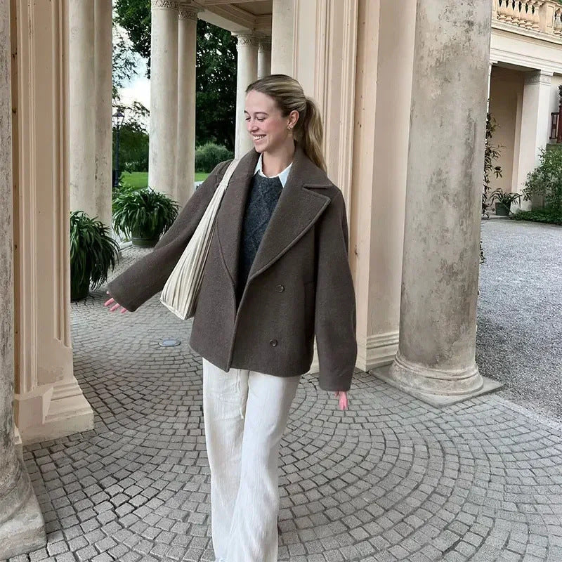 Damen 600+ kurzer oversized Wollmix‑Mantel mit weitem Schnitt und Reverskragen Drune