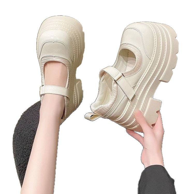 Damen Plateau-Mary-Jane Schuhe mit glänzender Oberfläche und verstellbarem Riemen Drune