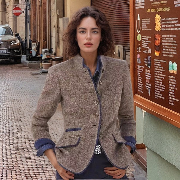 Damen nan klassische Trachtenjacke mit Stehkragen und dekorativen Zierknöpfen Drune