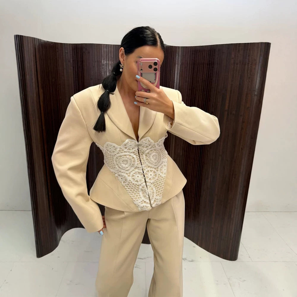 Damen Zweiteiliges Anzugset mit tailliertem Blazer, Spitzen‑Corsage und weiter Palazzohose Drune