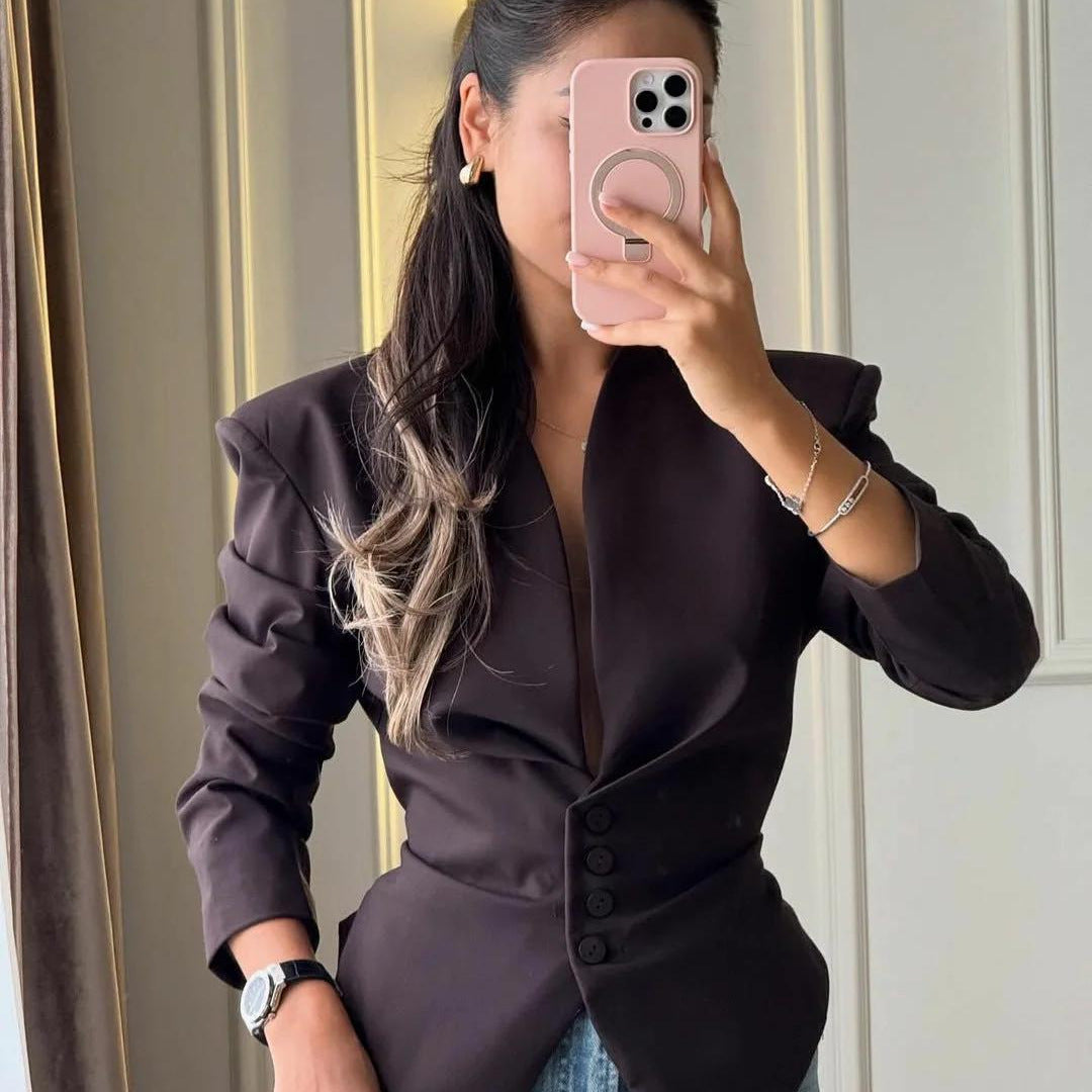 Damen 10+ asymmetrische taillierte Blazerjacke mit spitzem Saum und Knopfleiste Drune