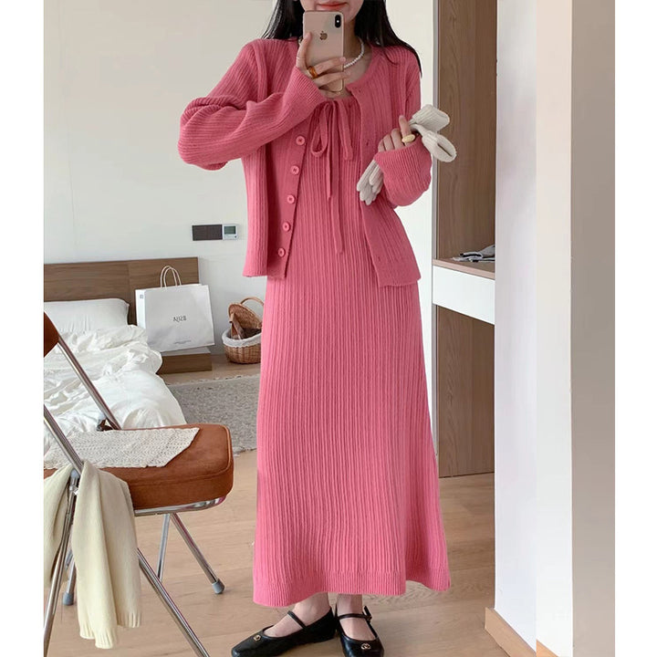 Damen Strickjacke mit Maxikleid im Rippdesign und femininem Bindegürtel Drune