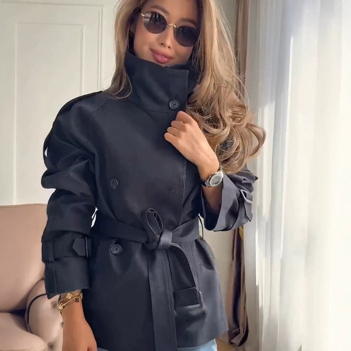 Damen Kurzer Boxy-Trenchcoat mit hohem Stehkragen, doppelreihiger Front & Taillengürtel Drune