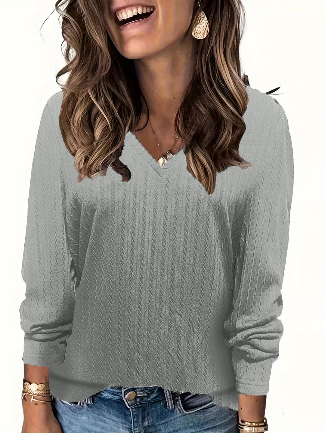 Damen Feinstrick-Langarmshirt mit V‑Ausschnitt und Zopfmuster Drune