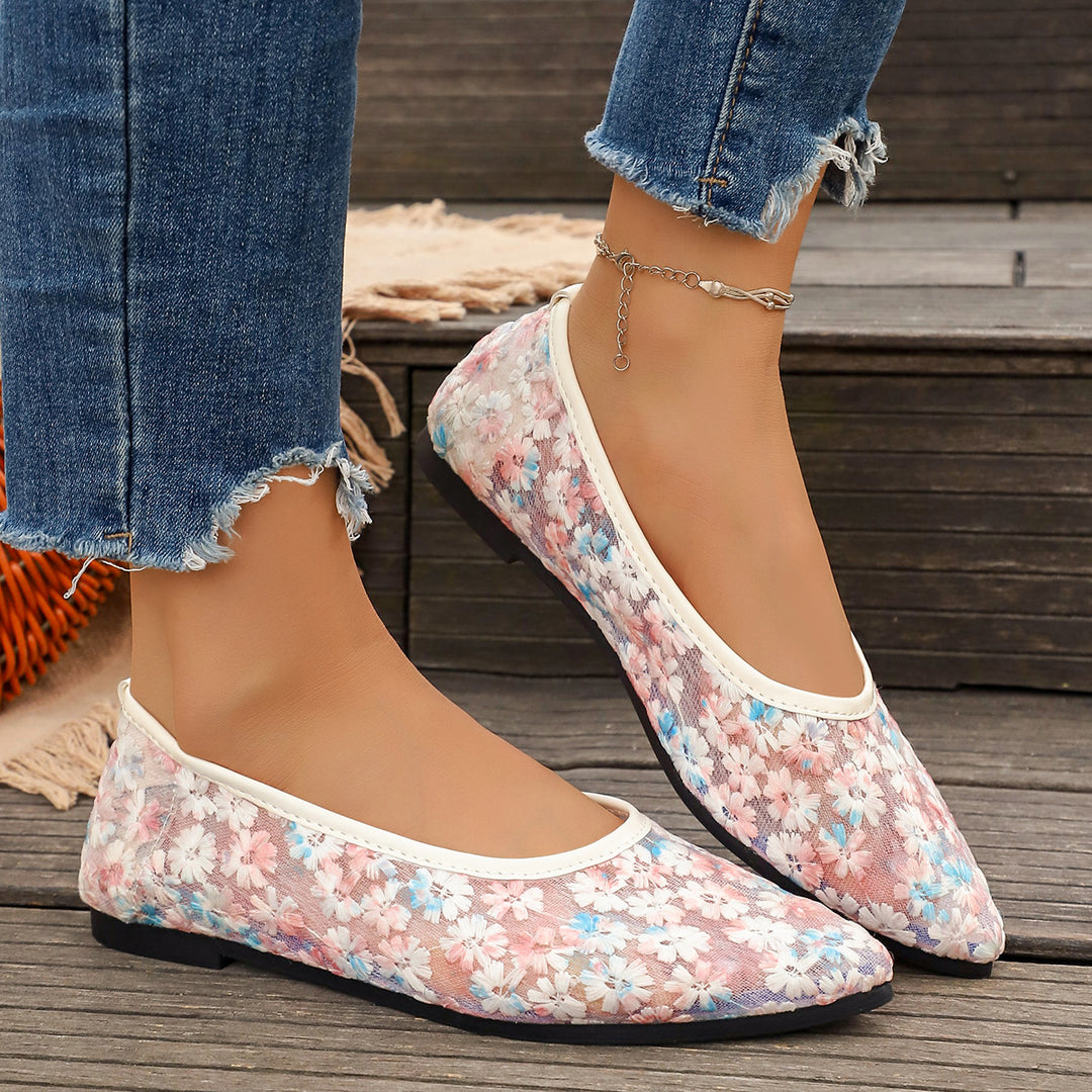 Damen Flache spitze Ballerinas aus besticktem Mesh mit floralem Muster und gepolstertem Fußbett Drune