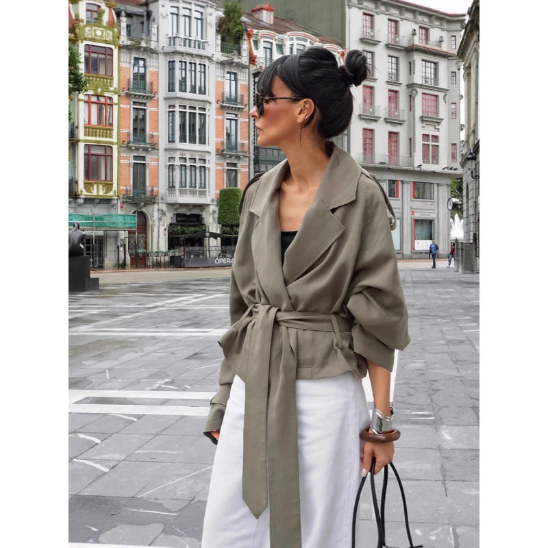 Damen Oversize Trenchjacke im Cropped-Schnitt mit Bindegürtel, überschnittenen Schultern und Ballonärmeln Drune