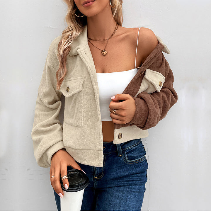 Damen Gekürzte Teddyjacke mit farbblockierten Ärmeln und Brusttaschen Drune