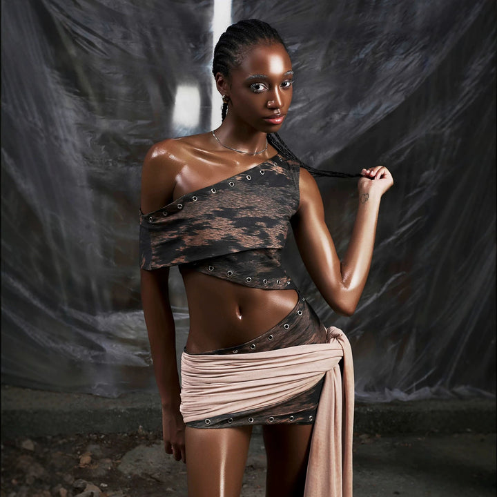 Damen Asymmetrisches Crop-Top mit ausgefallenem Schnitt und dekorativen Ösen Drune
