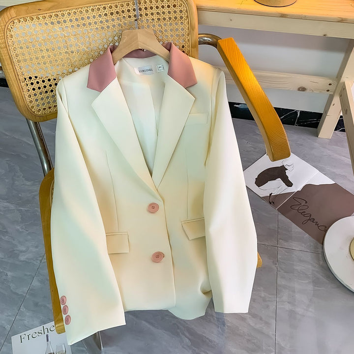 Damen modischer Blazer mit elegantem Kragen und besonderen Knopfdetails Drune
