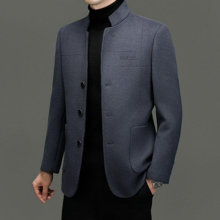Herren elegante Wolljacke im modernen Schnitt mit Stehkragen und praktischen Taschen Drune