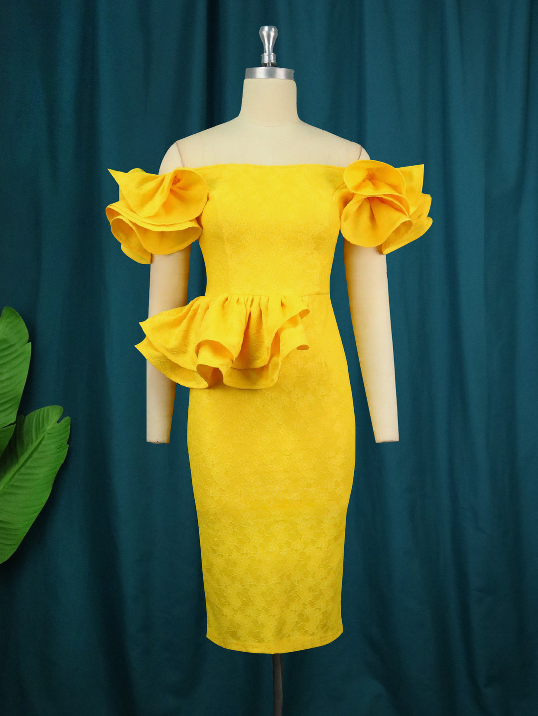 Damen figurbetontes Cocktailkleid mit voluminösen Rüschenärmeln Drune
