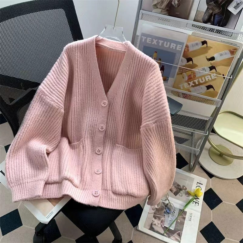 Damen Kuschelige Strickjacke mit tiefem V-Ausschnitt und praktischen Taschen Drune