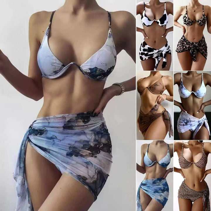 Damen Triangel-Bikini-Set mit elegantem Wickelrock und stützenden Trägern Drune