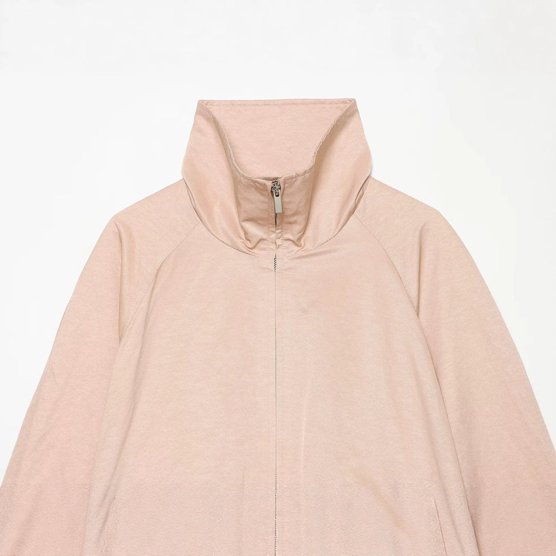Damen Kurzer Windbreaker‑Blouson mit hohem Stehkragen, Raglanärmeln und Tunnelzugsaum Drune