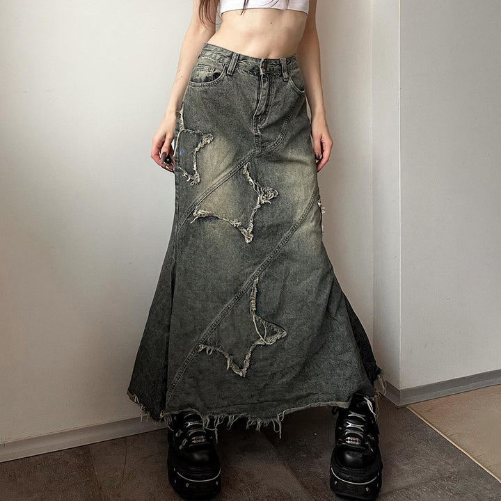 Damen nan vintage Denim-Maxirock mit ausgefransten Patches und diagonalen Ziernähten Drune