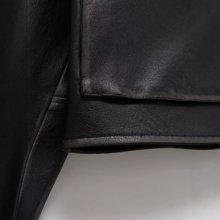Damen Kurz geschnittene Kunstlederjacke mit großen Pattentaschen und Reißverschluss Drune