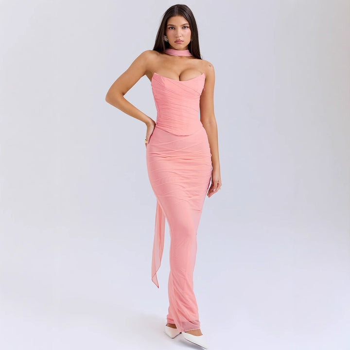 Damen figurbetontes Abendkleid mit schulterfreiem Design und raffinierten Drapierungen Drune