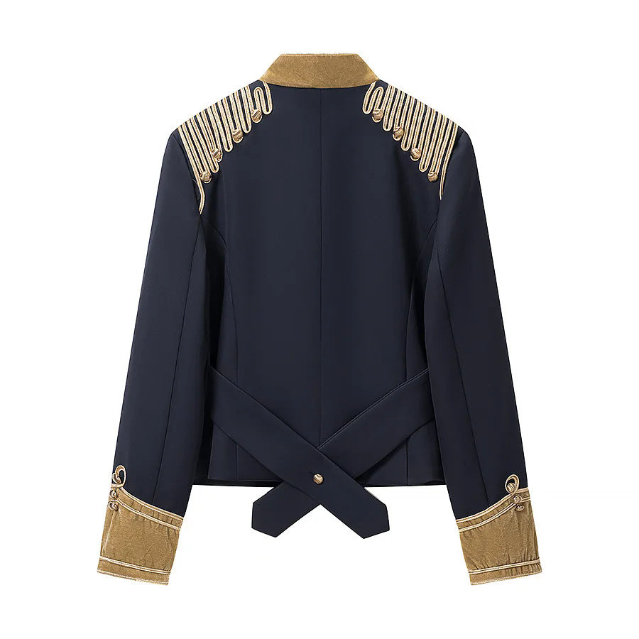 Damen nan militärische Paradejacke mit goldverzierten Passements, Stehkragen und Samtmanschetten Drune