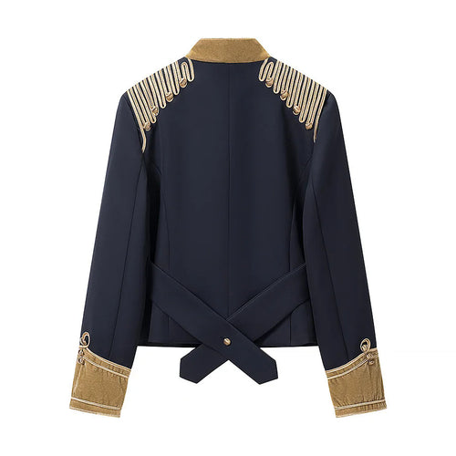 Damen nan militärische Paradejacke mit goldverzierten Passements, Stehkragen und Samtmanschetten Drune