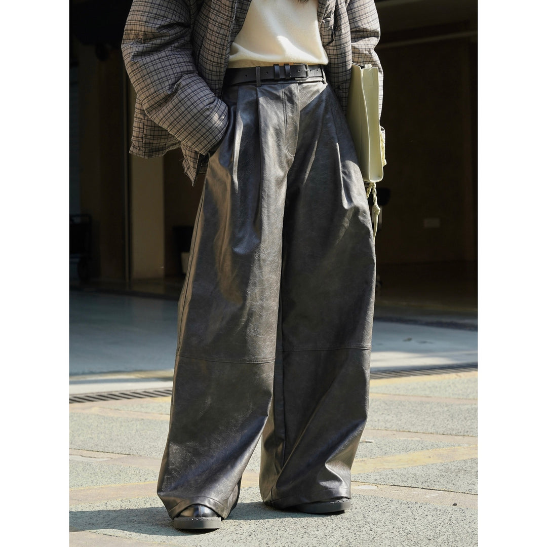 Damen Weite High‑Waist Culotte‑Hose aus Lederimitat mit Bundfalten und Lounge‑Silhouette Drune