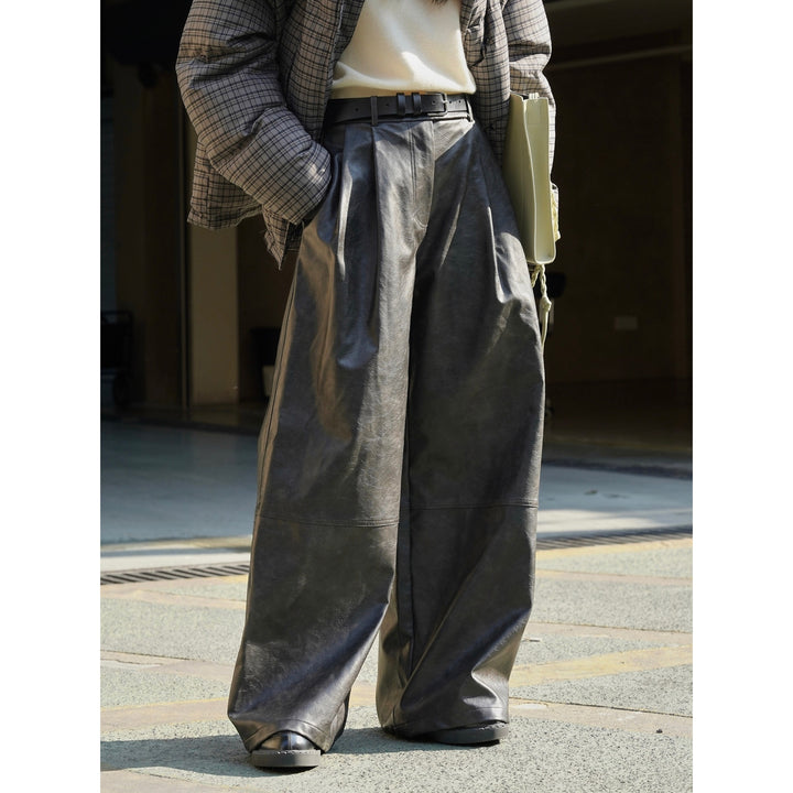 Damen Weite High‑Waist Culotte‑Hose aus Lederimitat mit Bundfalten und Lounge‑Silhouette Drune