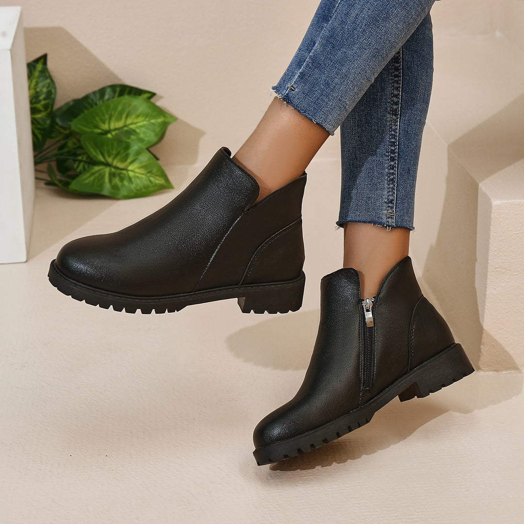 Damen nan kurze Stiefeletten mit profilierter Gummilaufsohle und seitlichem Reißverschluss Drune