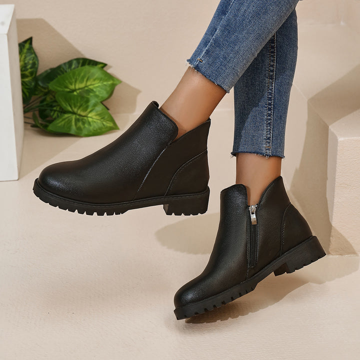 Damen nan kurze Stiefeletten mit profilierter Gummilaufsohle und seitlichem Reißverschluss Drune