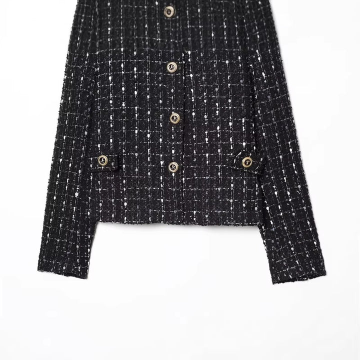 Damen kurze Bouclé‑Tweed‑Jacke mit Stehkragen, Zierknöpfen und Pattentaschen Drune