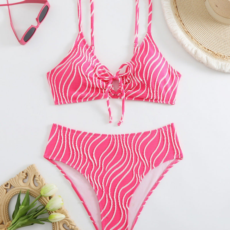 Damen Triangelbikini mit verspieltem Wellenmuster und verstellbarem Oberteil Drune