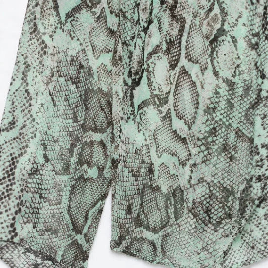 Damen Gestreifte Hemdbluse mit Stehkragen und Tunnelzug Drune