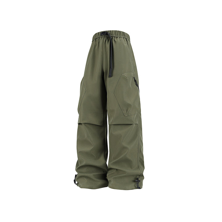 Herren Weite Cargo‑Hose im Baggy‑Stil mit Tunnelzugbund, großen Klapptaschen und verstellbaren Beinabschlüssen Drune