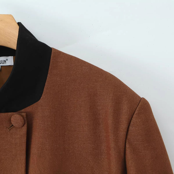 Damen Kurzblazer im Oversize-Kurzschnitt mit betonten Schultern Drune