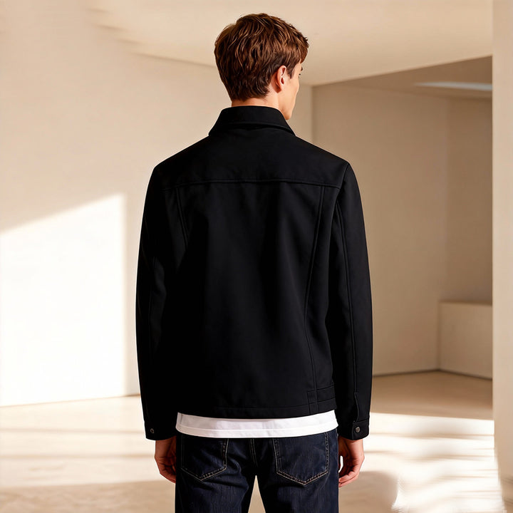 Herren Kurzjacke aus Velours‑Imitat mit Hemdkragen und Pattentaschen Drune