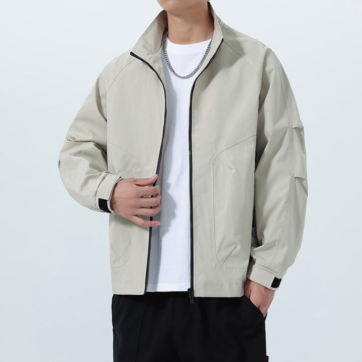 Herren Leichte Utility-Übergangsjacke mit Stehkragen, Raglanärmeln und verstellbaren Klettbündchen Drune