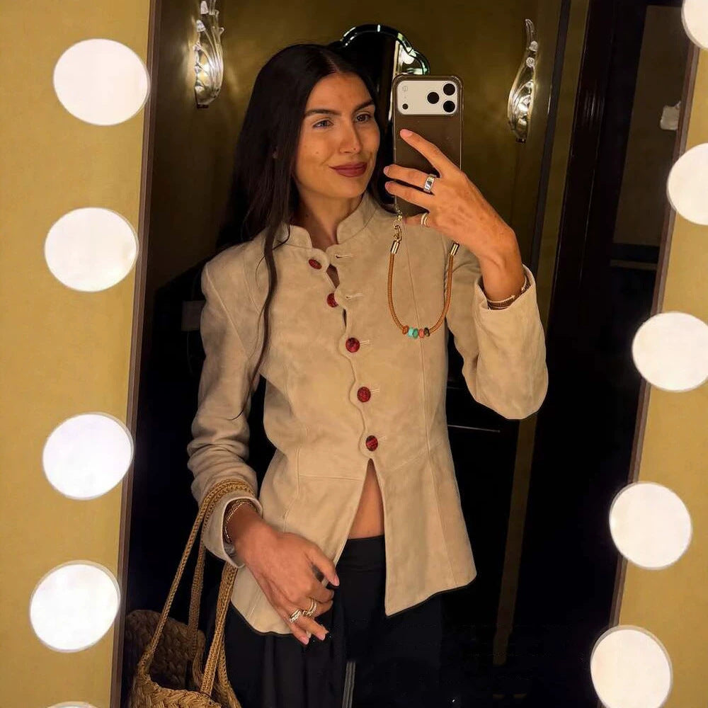 Damen Taillierter Wildleder-Blazer mit Stehkragen und Zierknöpfen Drune