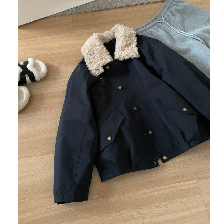 Damen Kurze Oversize-Bomberjacke mit Teddykragen und Druckknopfdetails Drune